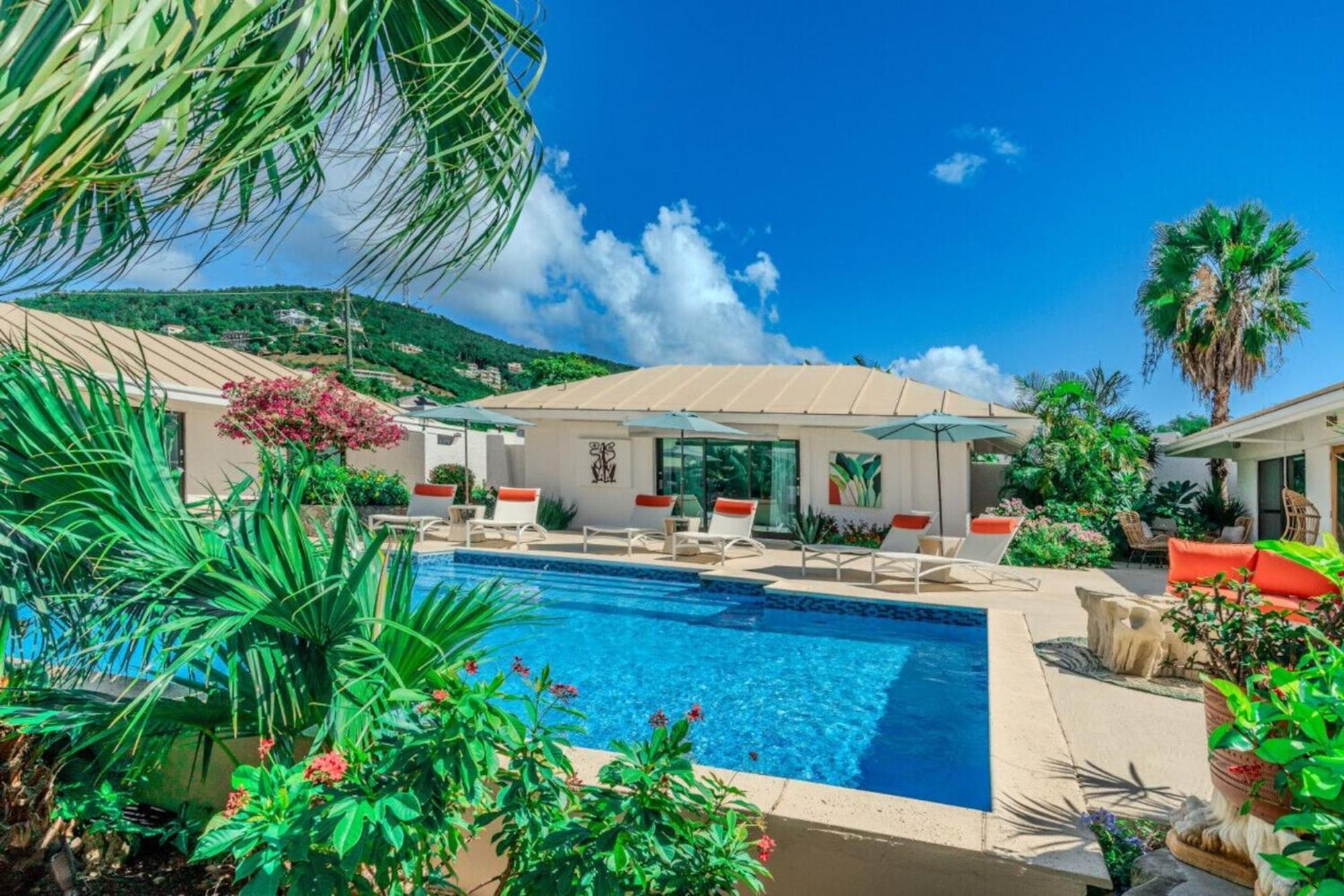 Royal Villa With A Huge Swimming Pool Cowell Battery Exteriér fotografie