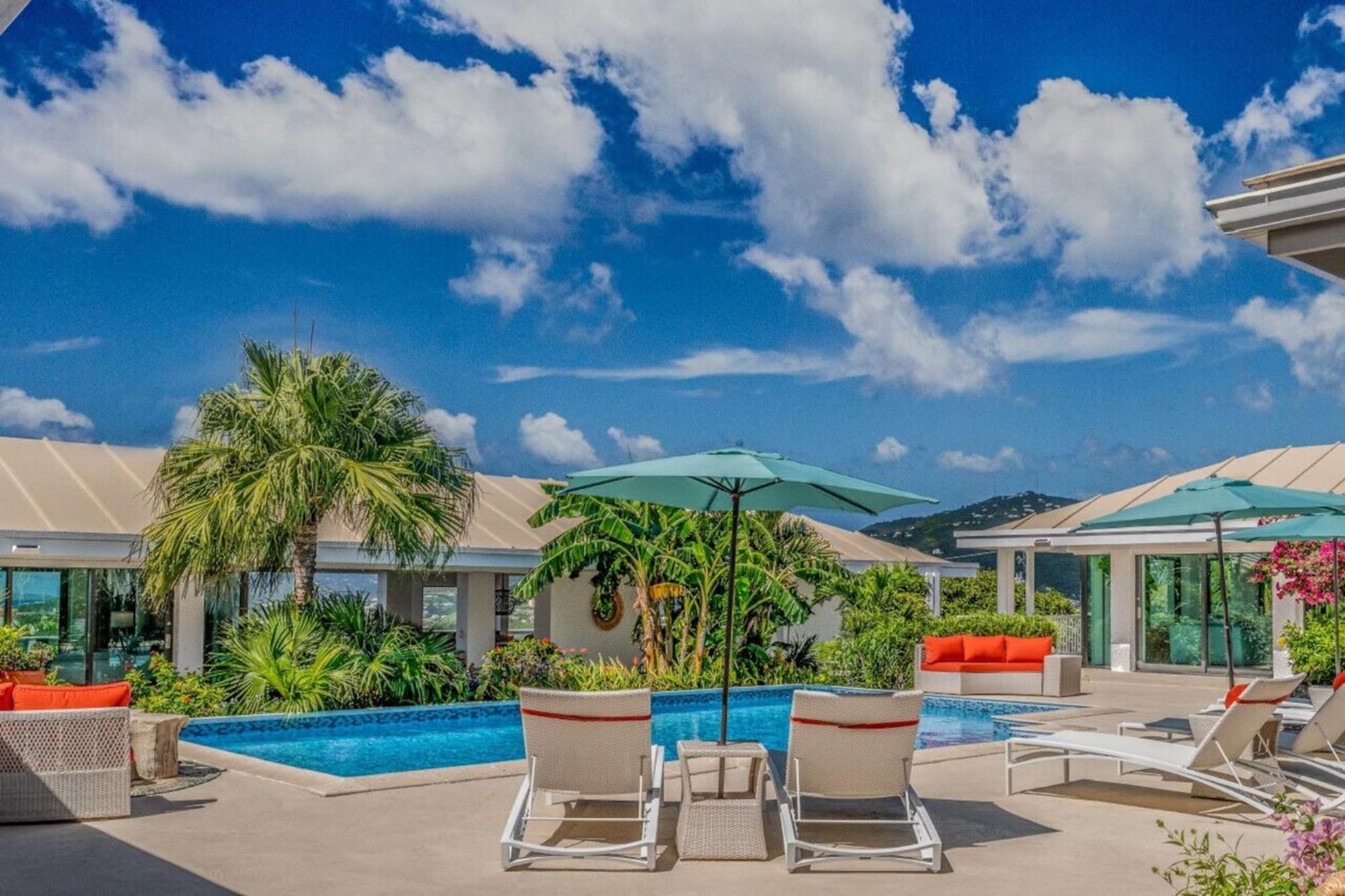 Royal Villa With A Huge Swimming Pool Cowell Battery Exteriér fotografie