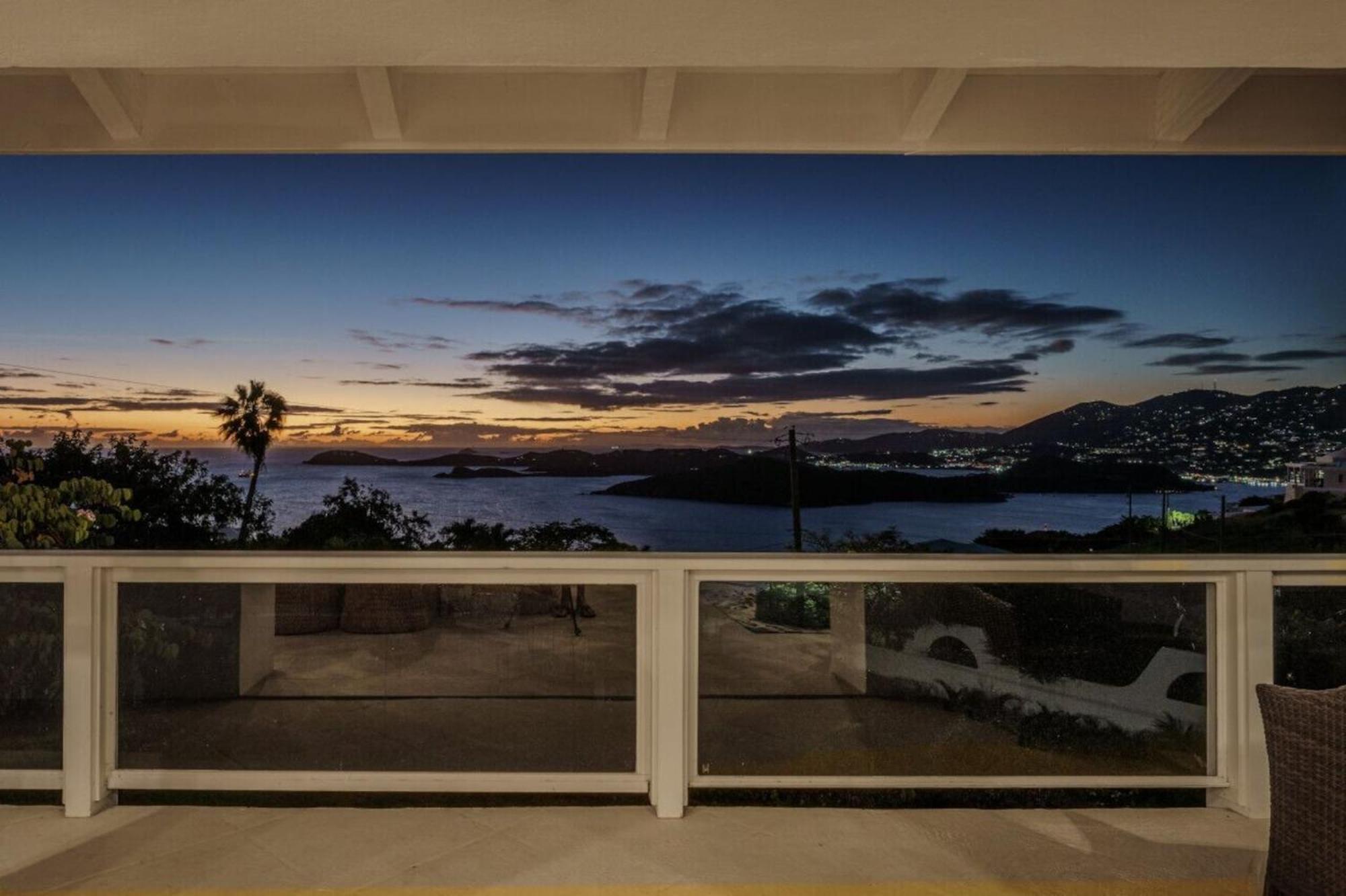 Royal Villa With A Huge Swimming Pool Cowell Battery Exteriér fotografie